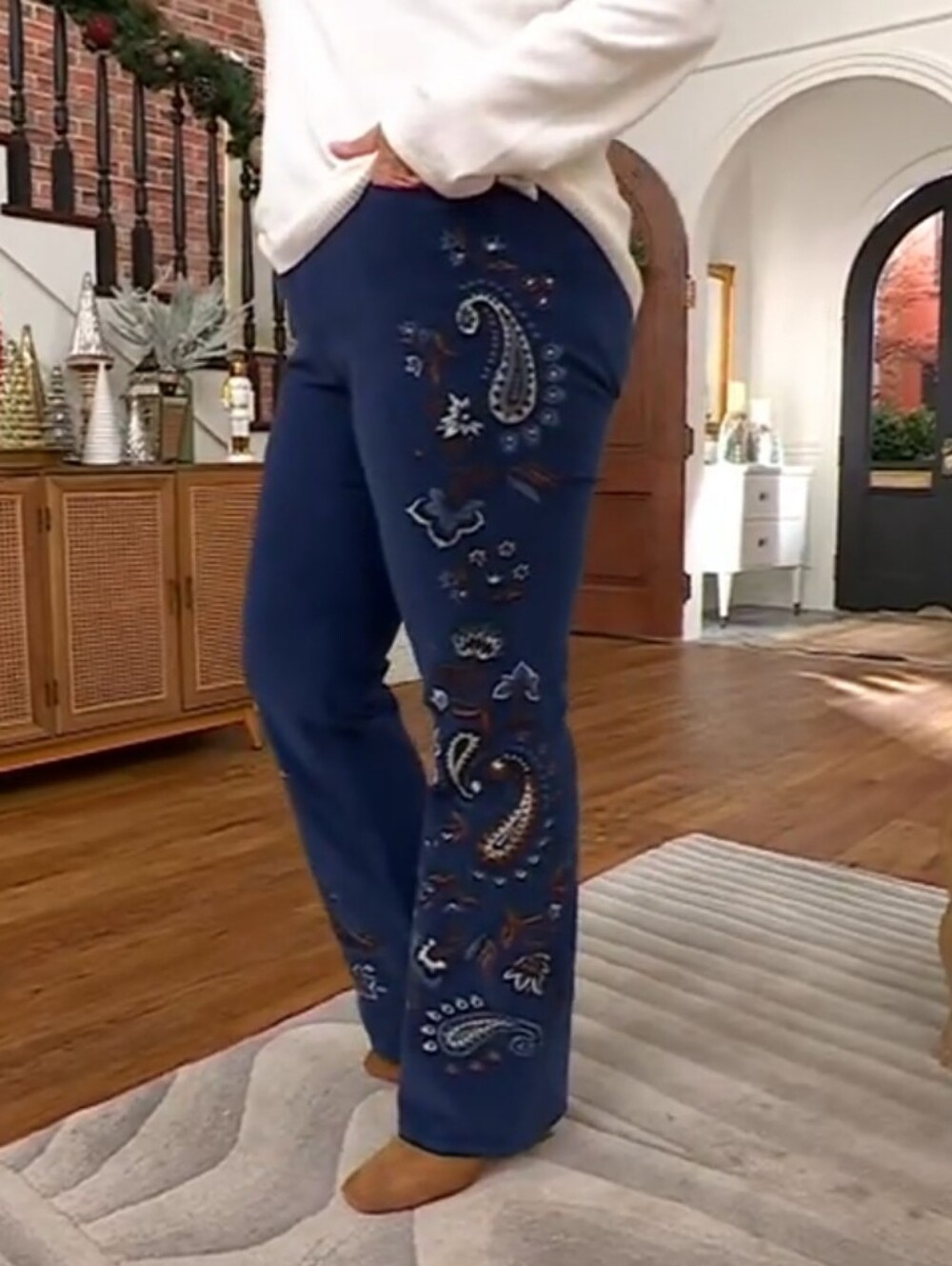 Driftwood NEW Plus Size 18: Corduroy Embroidered Paisley Straight-Leg Navy